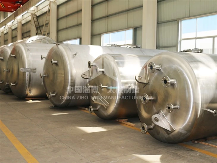 Vertical Stainless Steel Storage Tank factory
